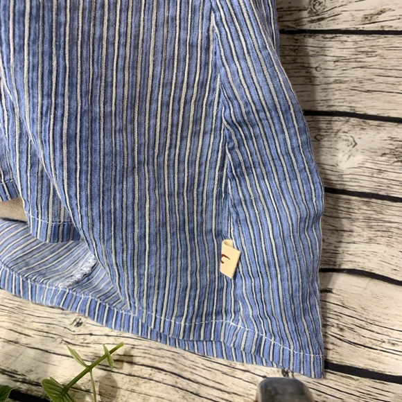 {Hollister} Hi-Low Lightweight Sheer Blue Striped Tank - Picture 3 of 9